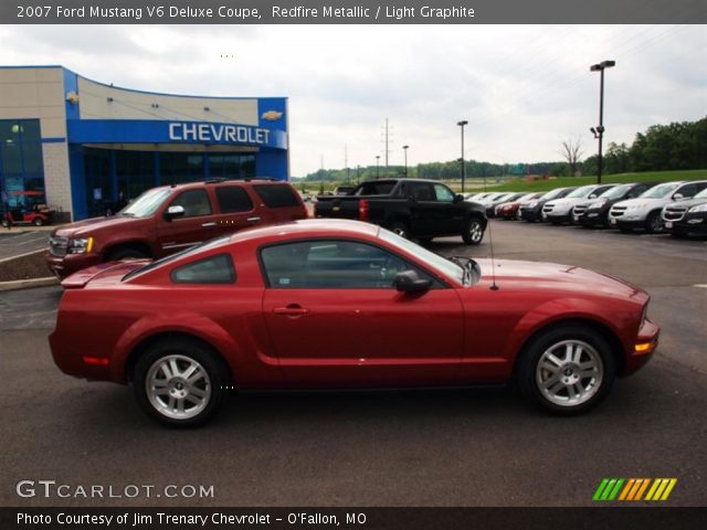2007 Ford Mustang V6 Deluxe Coupe in Redfire Metallic