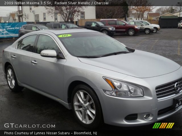 2009 Nissan Maxima 3.5 SV in Radiant Silver Metallic