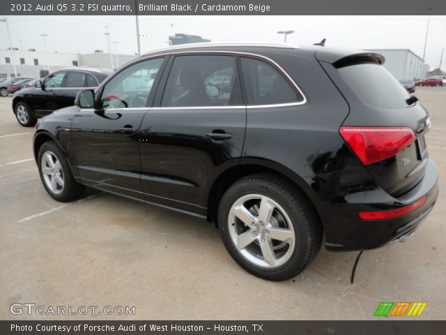 2012 Audi Q5 3.2 FSI quattro in Brilliant Black