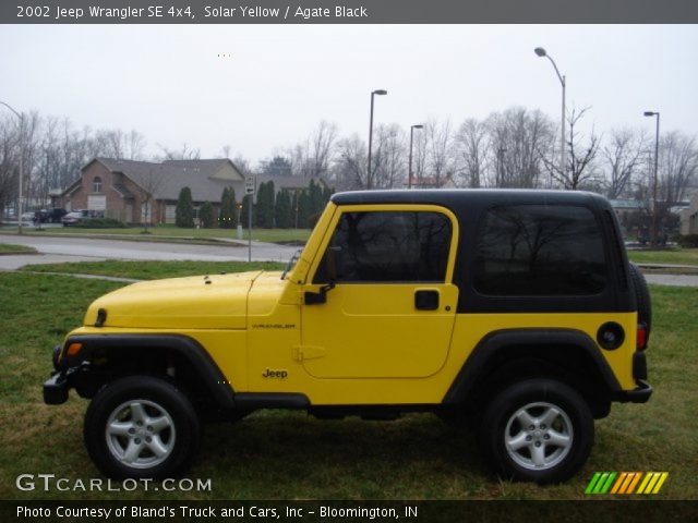 2002 Jeep Wrangler SE 4x4 in Solar Yellow