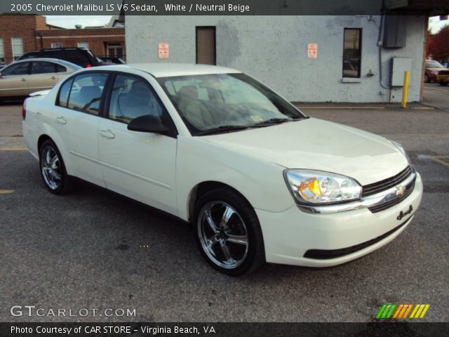 2005 Chevrolet Malibu LS V6 Sedan in White