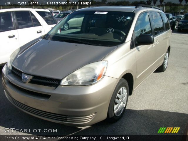 2005 Toyota Sienna LE in Desert Sand Mica