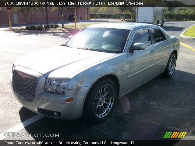 2006 Chrysler 300 Touring in Satin Jade Pearlcoat