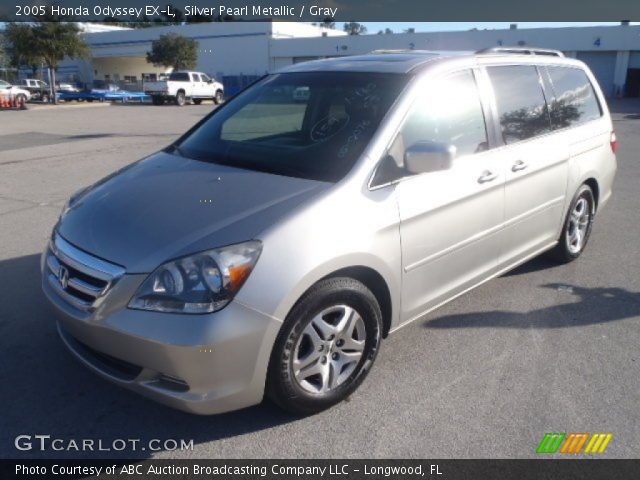 2005 Honda Odyssey EX-L in Silver Pearl Metallic