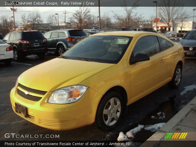 2005 Chevrolet Cobalt Coupe in Rally Yellow