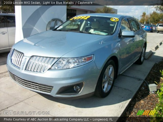 2009 Lincoln MKS Sedan in Light Ice Blue Metallic