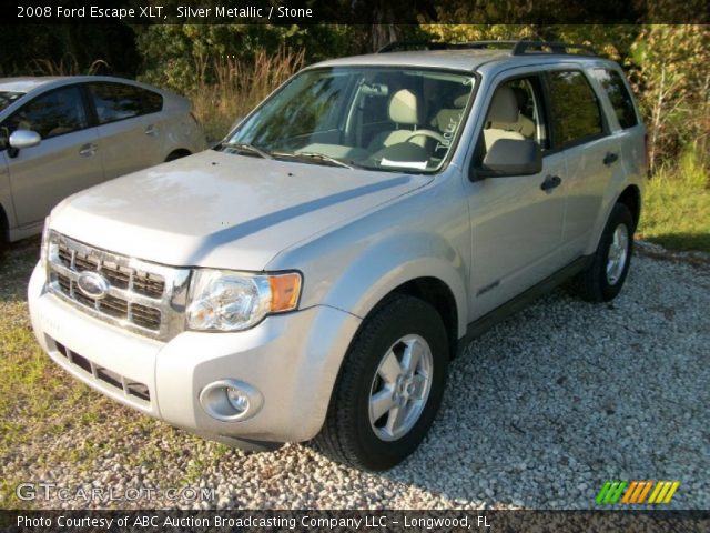 2008 Ford Escape XLT in Silver Metallic