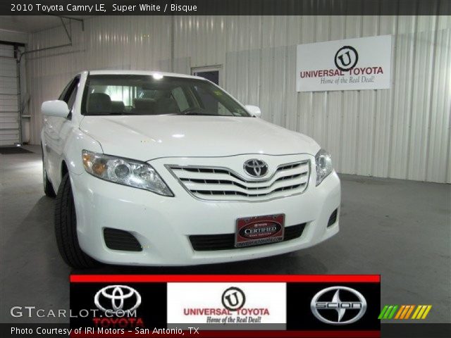 2010 Toyota Camry LE in Super White