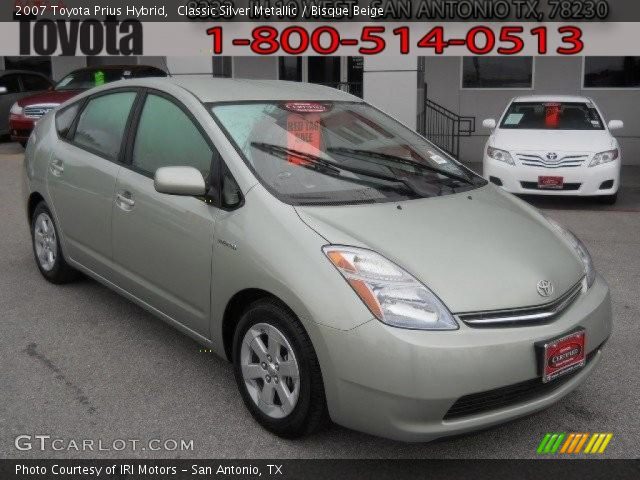 2007 Toyota Prius Hybrid in Classic Silver Metallic