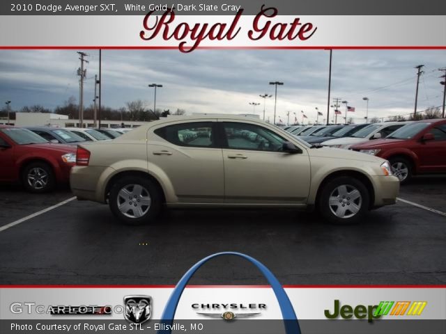 2010 Dodge Avenger SXT in White Gold