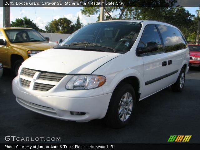2005 Dodge Grand Caravan SE in Stone White