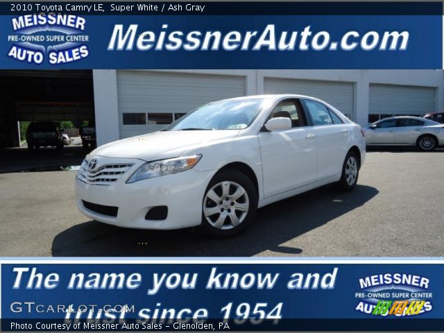 2010 Toyota Camry LE in Super White