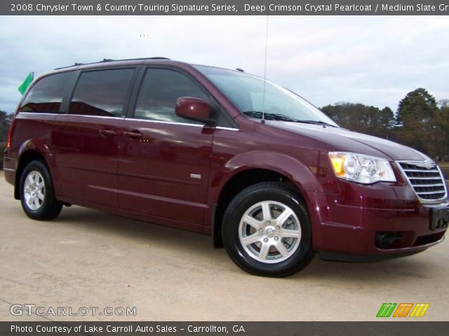 2008 Chrysler Town & Country Touring Signature Series in Deep Crimson Crystal Pearlcoat