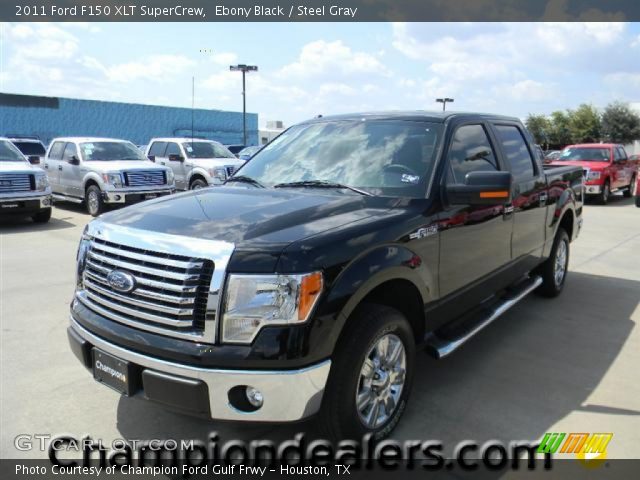 2011 Ford F150 XLT SuperCrew in Ebony Black