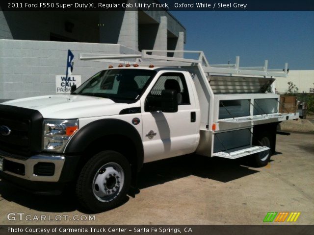2011 Ford F550 Super Duty XL Regular Cab Utility Truck in Oxford White