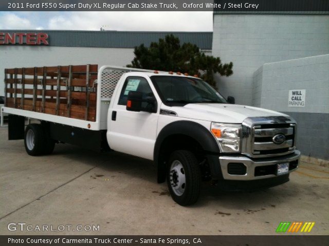 2011 Ford F550 Super Duty XL Regular Cab Stake Truck in Oxford White