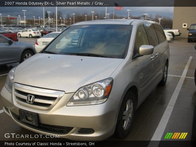 2007 Honda Odyssey EX-L in Silver Pearl Metallic