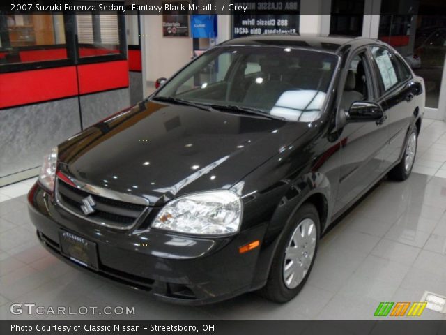 2007 Suzuki Forenza Sedan in Fantasy Black Metallic