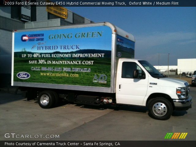 2009 Ford E Series Cutaway E450 Hybrid Commercial Moving Truck in Oxford White