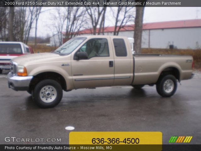 2000 Ford F250 Super Duty XLT Extended Cab 4x4 in Harvest Gold Metallic