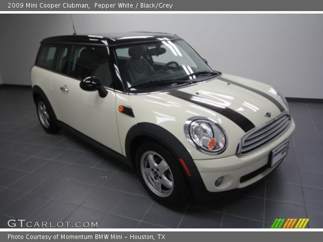 2009 Mini Cooper Clubman in Pepper White