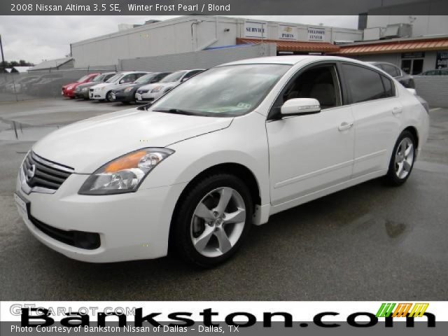 2008 Nissan Altima 3.5 SE in Winter Frost Pearl
