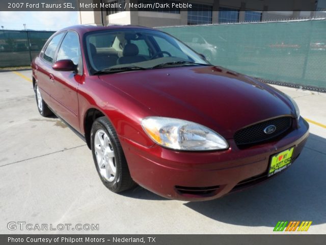 2007 Ford Taurus SEL in Merlot Metallic