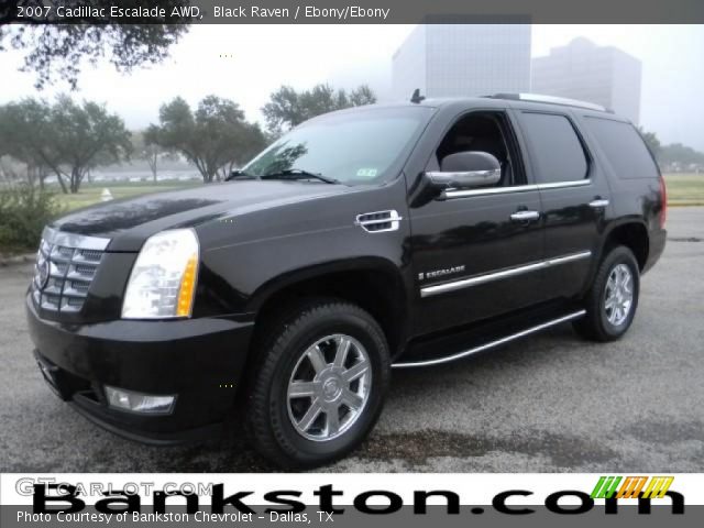 2007 Cadillac Escalade AWD in Black Raven