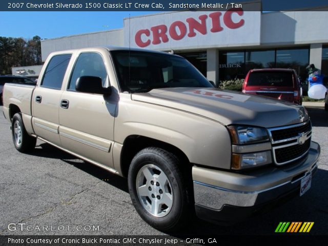 2007 Chevrolet Silverado 1500 Classic LT Crew Cab in Sandstone Metallic