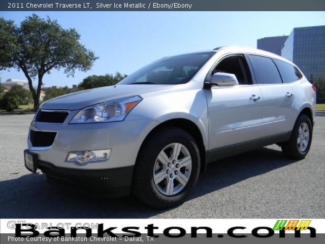 2011 Chevrolet Traverse LT in Silver Ice Metallic
