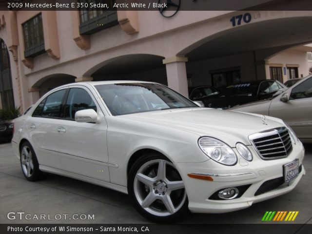 2009 Mercedes-Benz E 350 Sedan in Arctic White