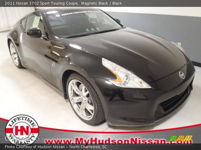 2011 Nissan 370Z Sport Touring Coupe in Magnetic Black