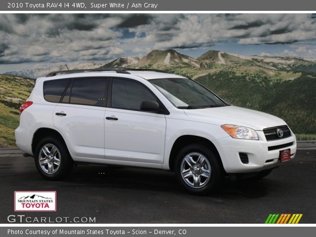 2010 Toyota RAV4 I4 4WD in Super White