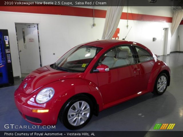 2010 Volkswagen New Beetle 2.5 Coupe in Salsa Red
