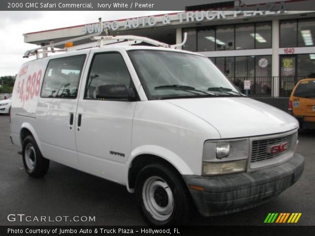 2000 GMC Safari Commercial in Ivory White