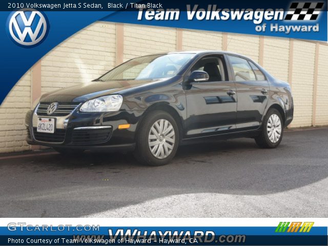 2010 Volkswagen Jetta S Sedan in Black