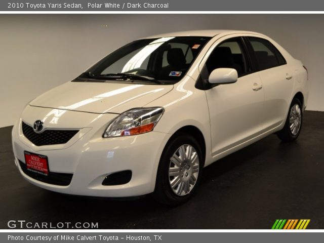 2010 Toyota Yaris Sedan in Polar White