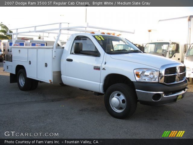 2007 Dodge Ram 3500 ST Regular Cab Chassis in Bright White