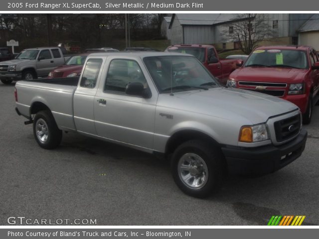 2005 Ford Ranger XL SuperCab in Silver Metallic