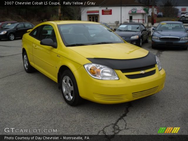 2007 Chevrolet Cobalt LS Coupe in Rally Yellow