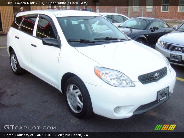 2005 Toyota Matrix XR in Super White