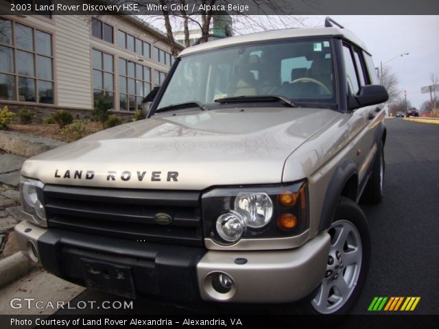 2003 Land Rover Discovery HSE in White Gold