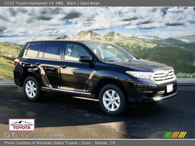 2012 Toyota Highlander V6 4WD in Black