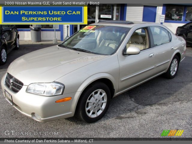 2000 Nissan Maxima GLE in Sunlit Sand Metallic