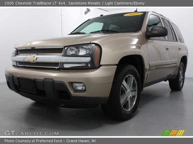 2005 Chevrolet TrailBlazer LT 4x4 in Sandstone Metallic