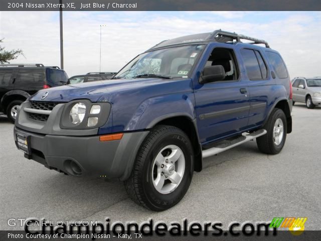 2004 Nissan Xterra XE in Just Blue