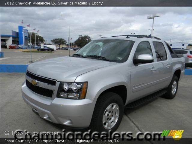 2012 Chevrolet Avalanche LS in Silver Ice Metallic