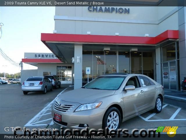 2009 Toyota Camry XLE V6 in Desert Sand Metallic