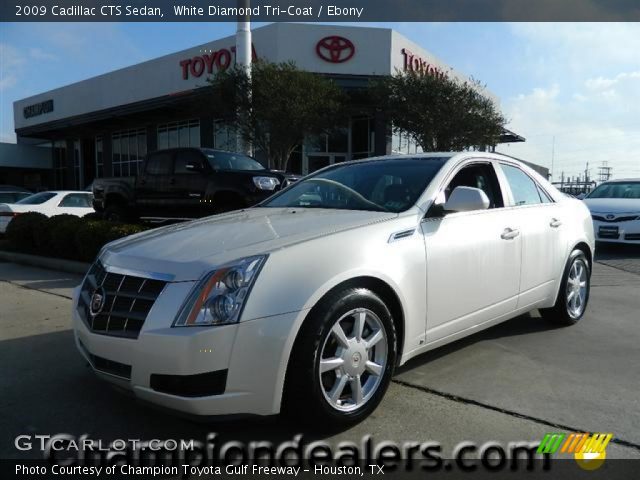 2009 Cadillac CTS Sedan in White Diamond Tri-Coat