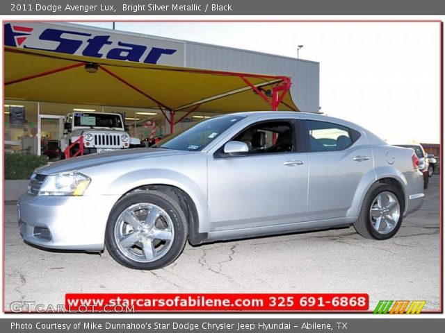 2011 Dodge Avenger Lux in Bright Silver Metallic